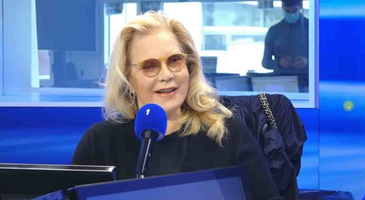 Chi è Sylvie Vartan? Età, origini, altezza, marito e figli della cantante