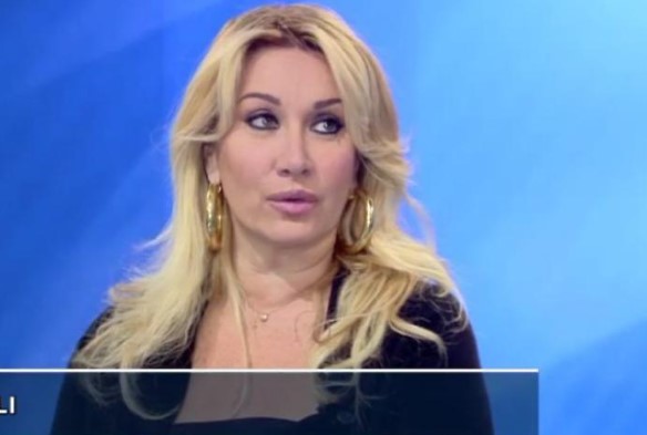 Quando entra Simona Tagli al Grande Fratello 2023?