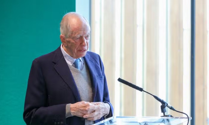 Addio al barone Jacob Rothschild: causa morte, malattia, moglie, figli e patrimonio del finanziere britannico