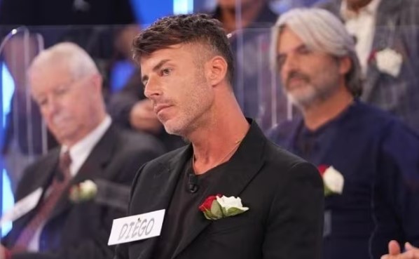 "Uomini e Donne", Diego Tavani con chi è uscito e chi corteggiava in passato?