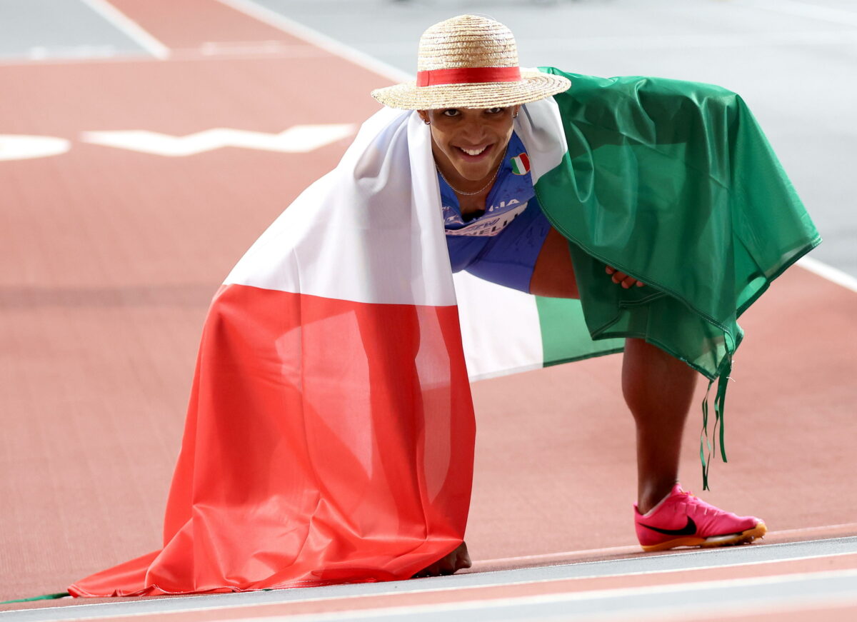 Mondiali Atletica, Lorenzo Simonelli vince l’argento nei 60 ostacoli