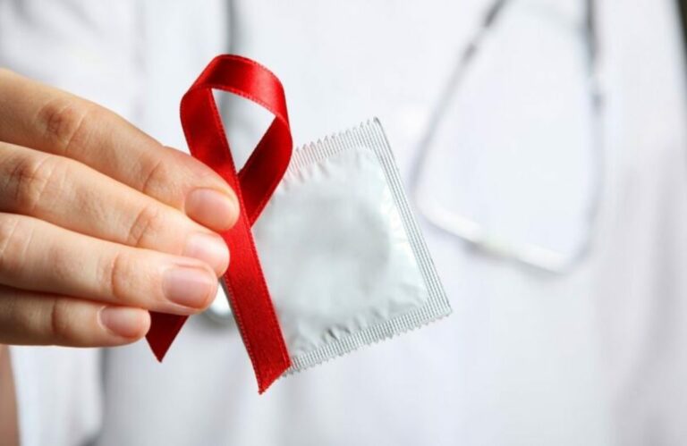 Si può contrarre l'HIV con il sesso orale? La verità e i falsi miti