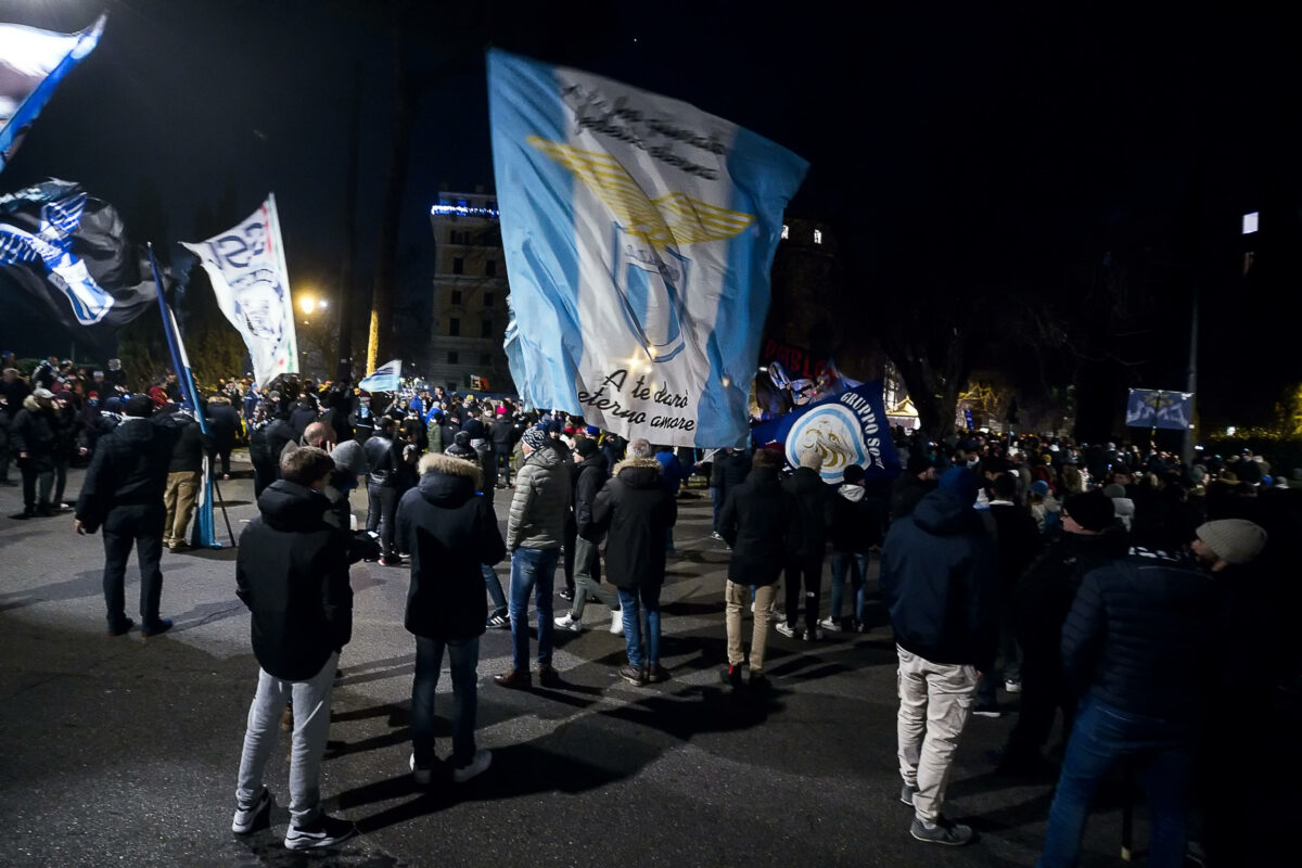 Bayern Monaco-Lazio, i tifosi biancocelesti in Germania: "Emozioni uniche, crediamo alla qualificazione" | VIDEO