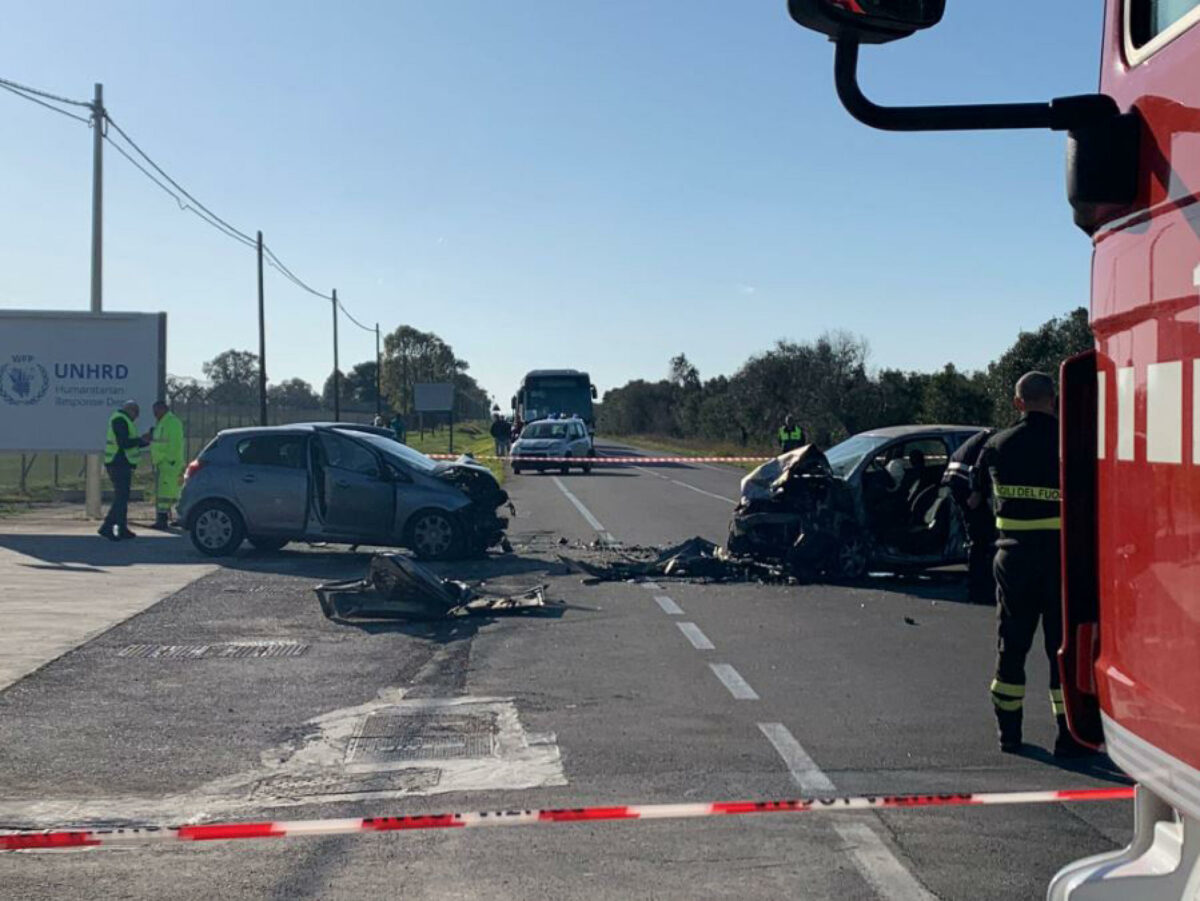 Brindisi, gravissimo incidente stradale sulla provinciale: morte due donne