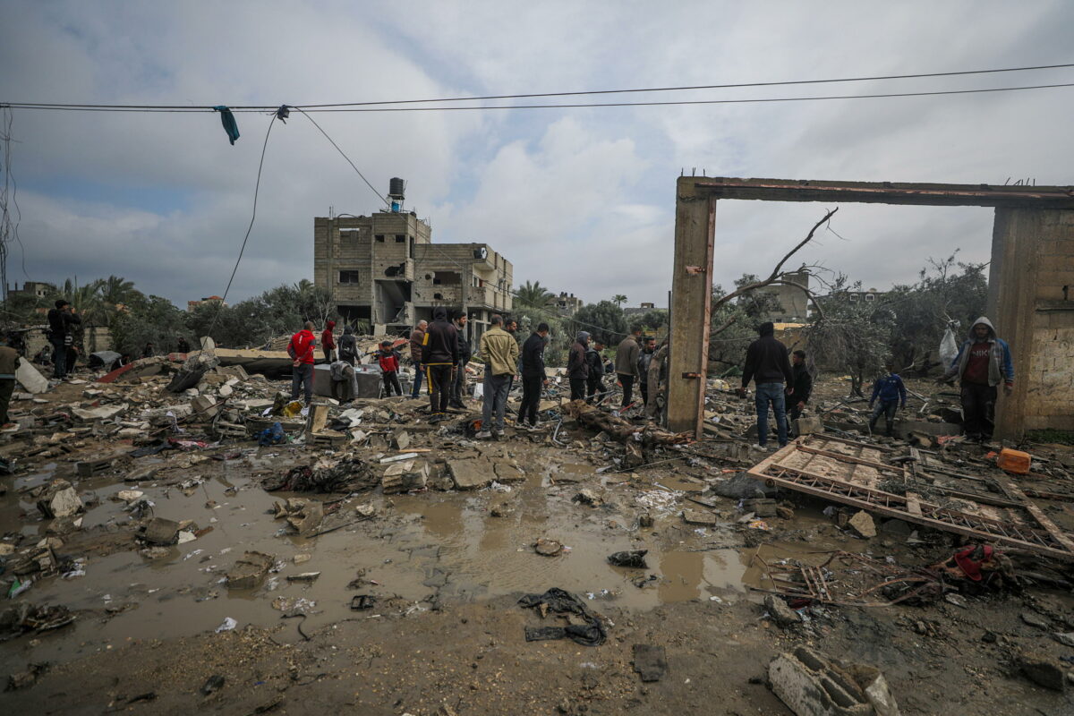 Guerra a Gaza: "Israele colpisce le postazioni di Hezbollah con un attacco aereo"