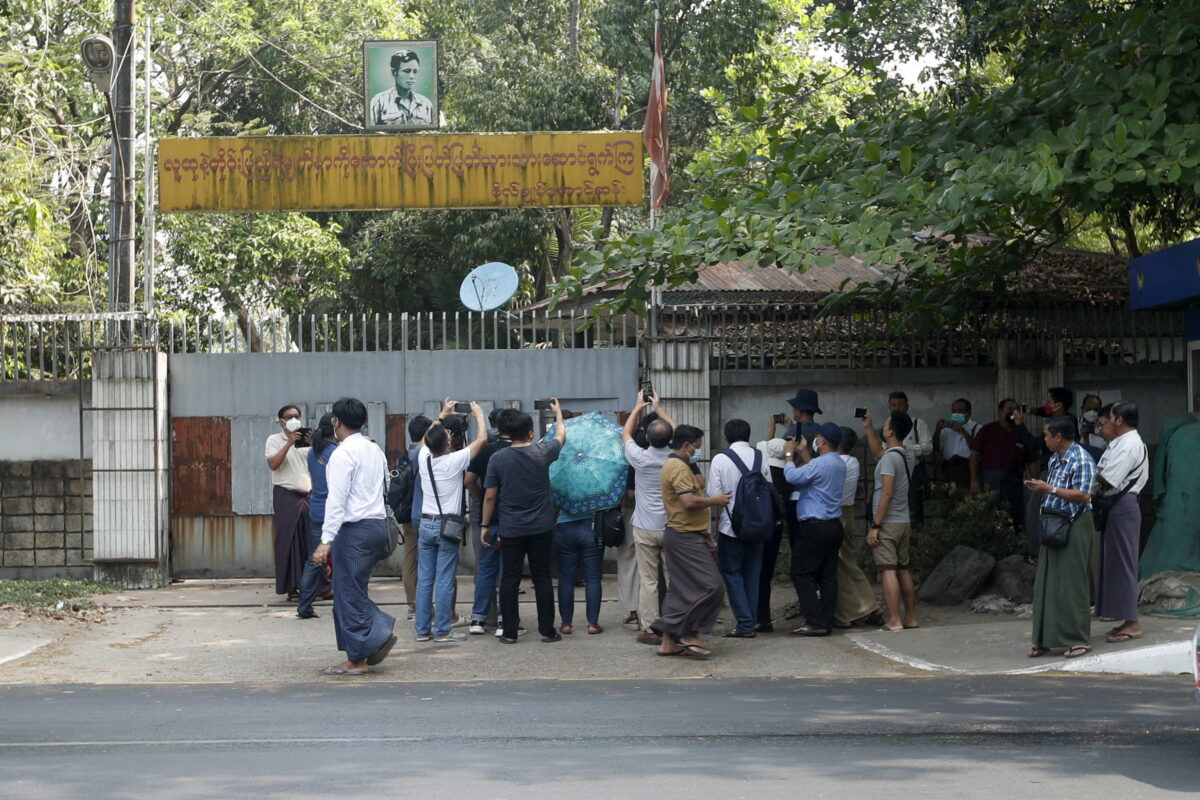 Myanmar, all'asta la villa di Aung San Suu Kyi, prezzo minimo 150 milioni di dollari: nessuno l'ha comprata