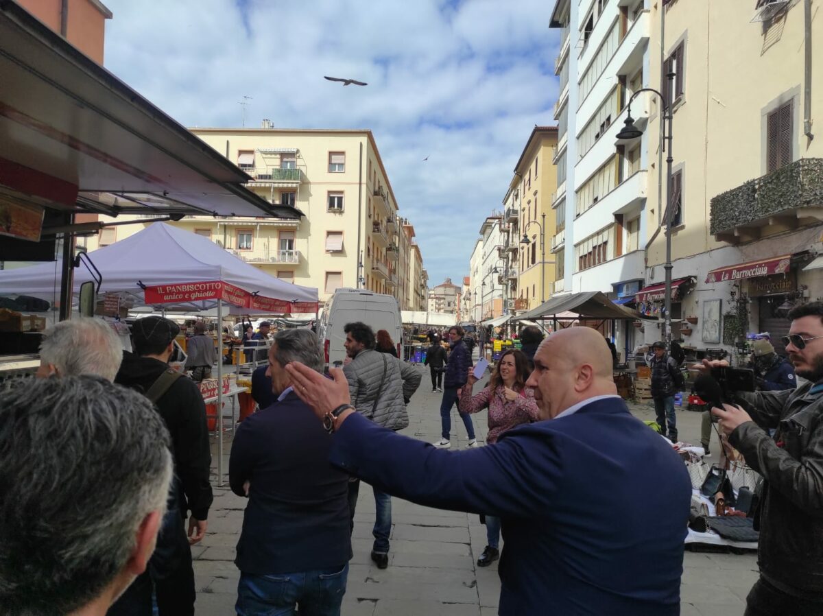 Elezioni Europee 2024, Alternativa Popolare e Bandecchi stupiscono Livorno: "La Vaccaro è una guerriera, noi siamo quelli che le cose che dicono poi le fanno"