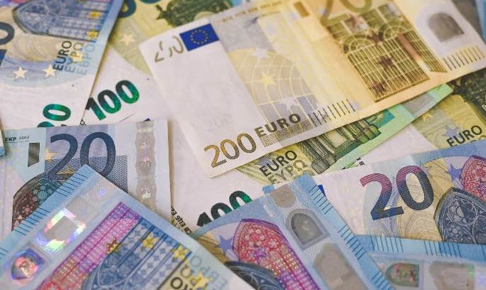 Libretto Postale, quanto guadagno se investo 3000 euro in Supersmart 366 giorni? Ecco la simulazione