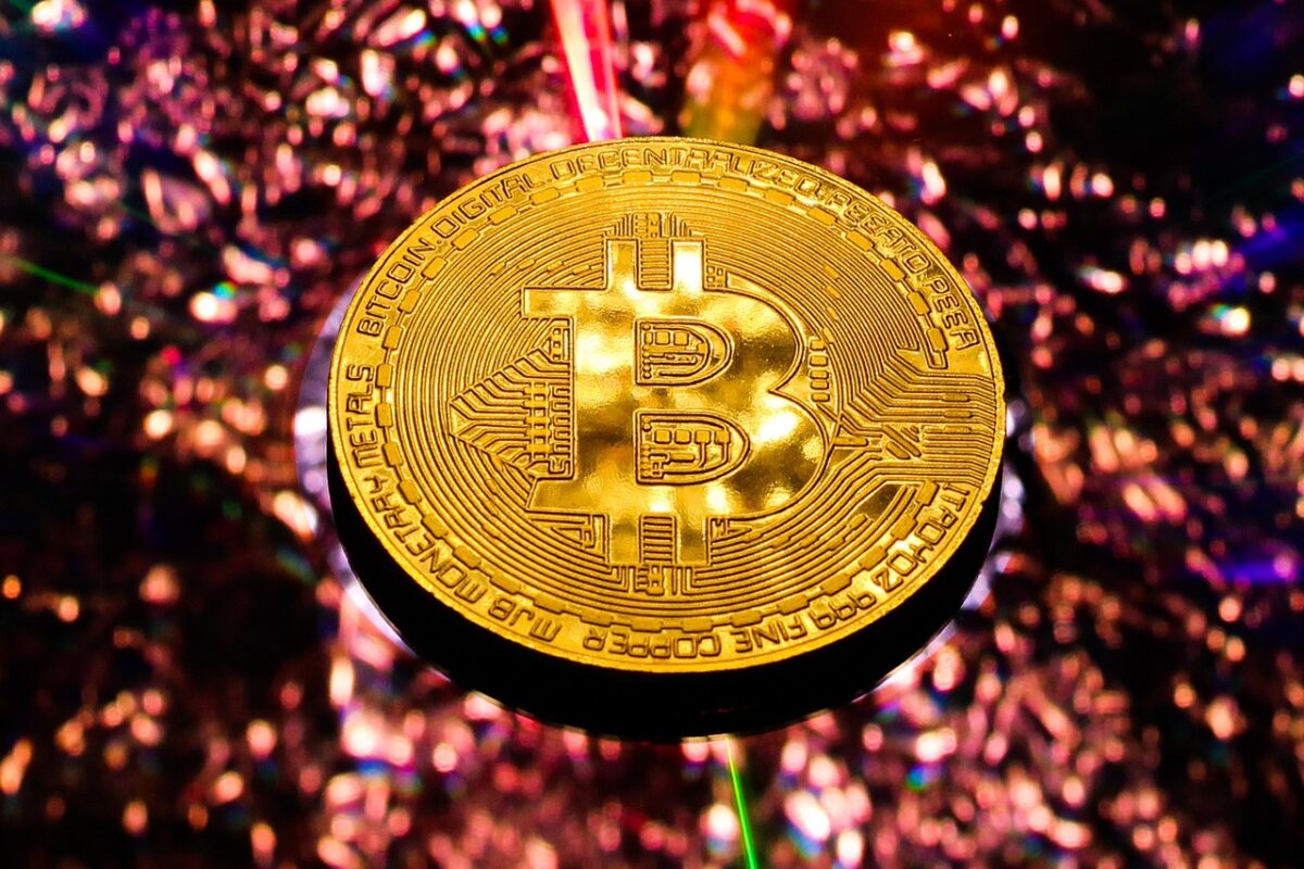 Uptober per il Bitcoin: c’è fervore sul mercato crypto dopo il rialzo della valuta digitale