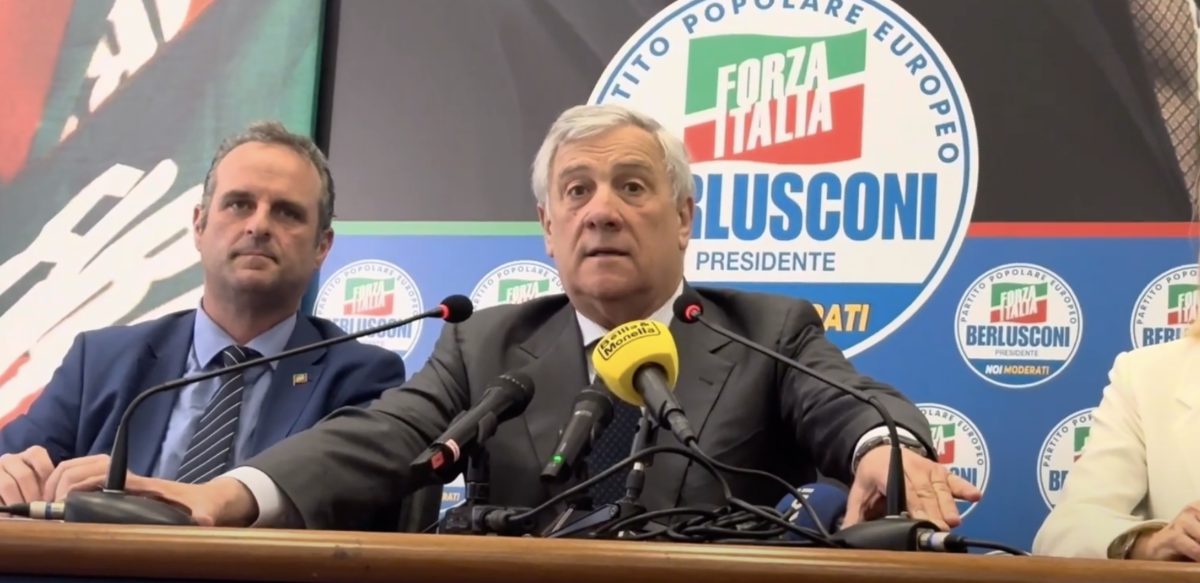 Forza Italia frena sull'Autonomia ed è tensione con la Lega