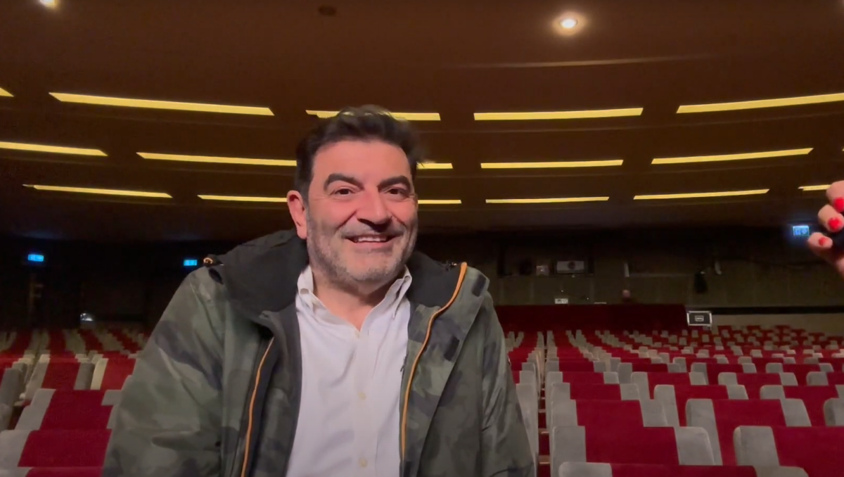 Max Giusti, il De Rossi allenatore piace allo showman: "Ha uno stile moderno e romantico". E sul debutto di "Bollicine": "Emozionato come in una finale di Champions"| VIDEO