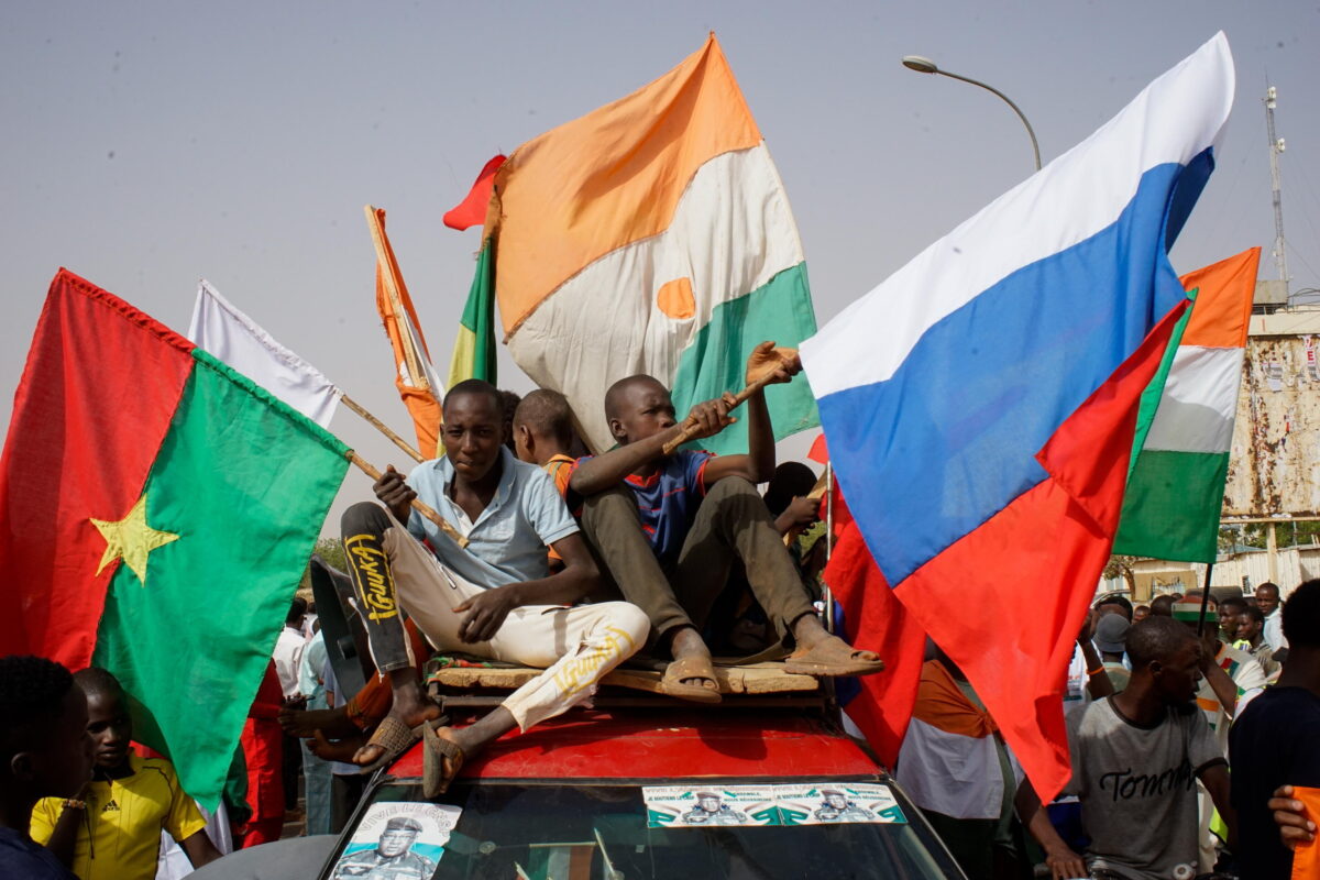 Niger, manifestanti in strada per chiedere il ritiro delle truppe statunitensi