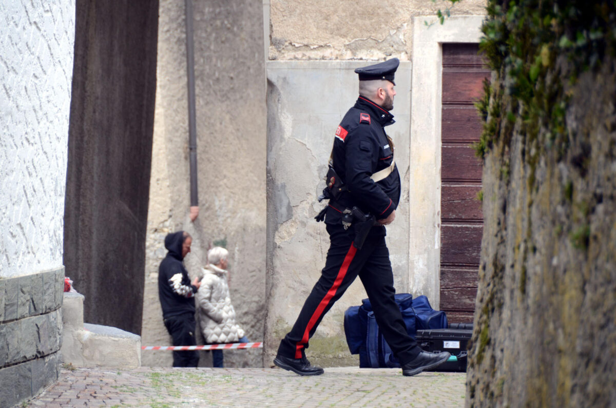 Omicidio dell'assessore Pierluigi Beghetto, arrestato il vicino 60enne: si è consegnato ai carabinieri di Esino Lario