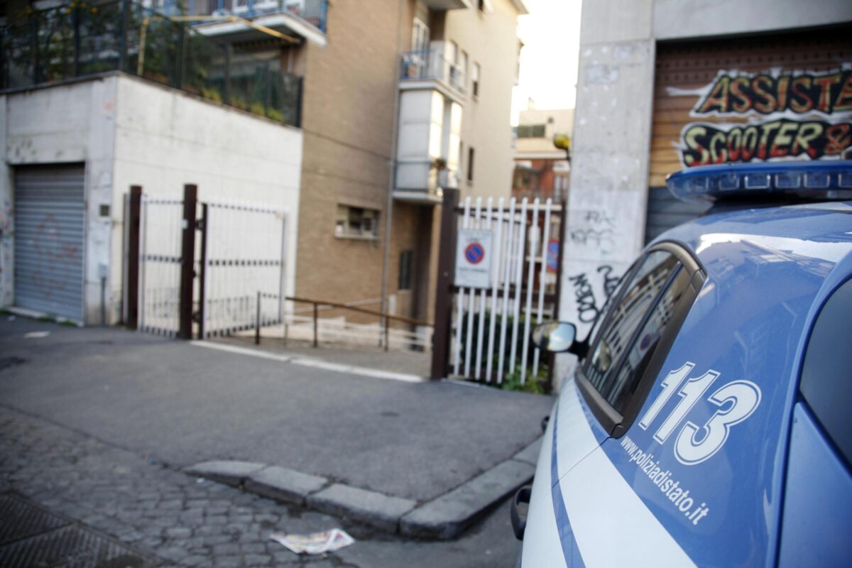 Roma, blitz in alloggi popolari a quartiere Monteverde: 39 persone denunciate