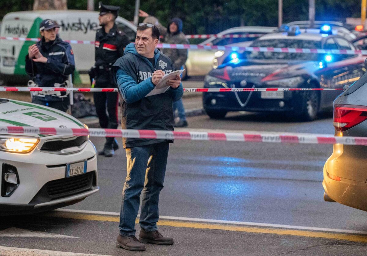 Milano, sparatoria a via Varsavia alle tre del mattino: morto un 18enne, indagini in corso