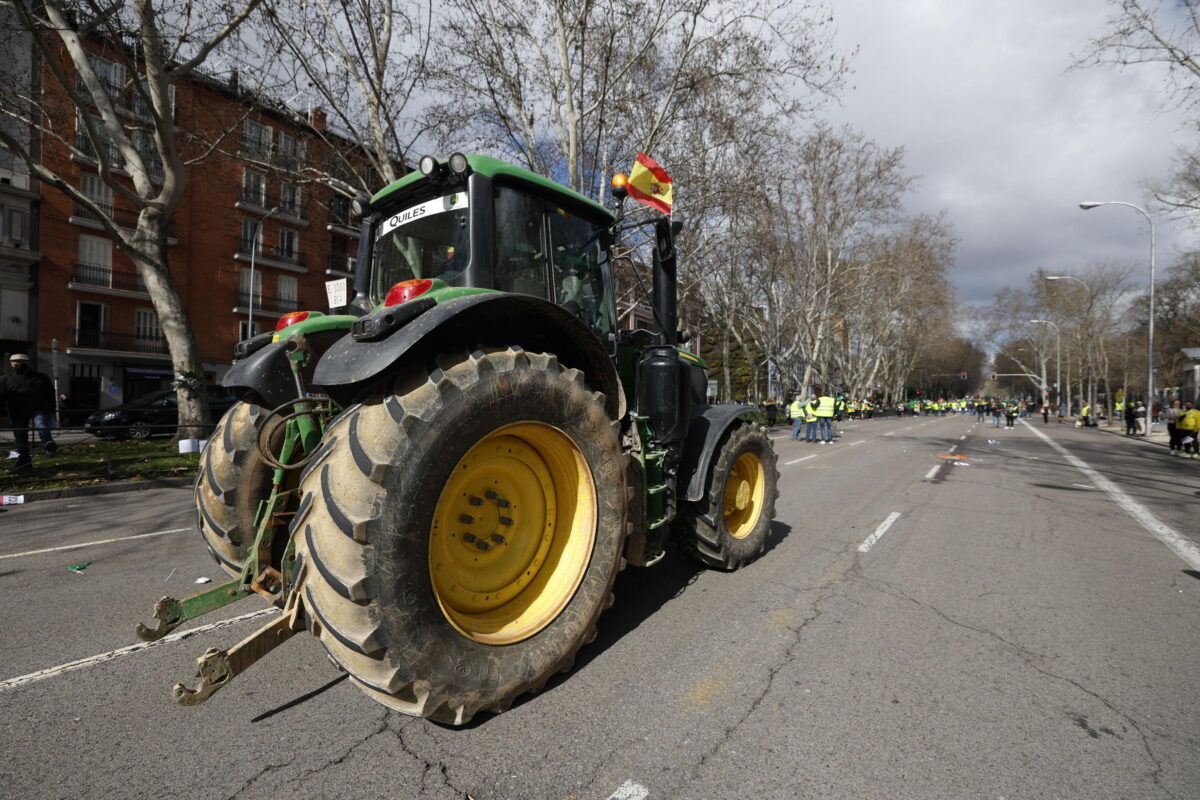 Bolzano, incidente sul lavoro a Marlengo: morto un agricoltore