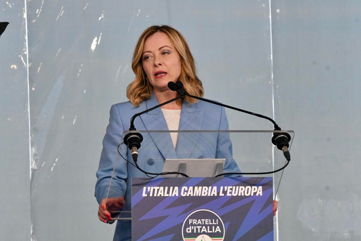 Elezioni Europee 2024, Meloni: "Sulla scheda scrivete solo Giorgia". Lollobrigida: "Ecco perchè si può fare"