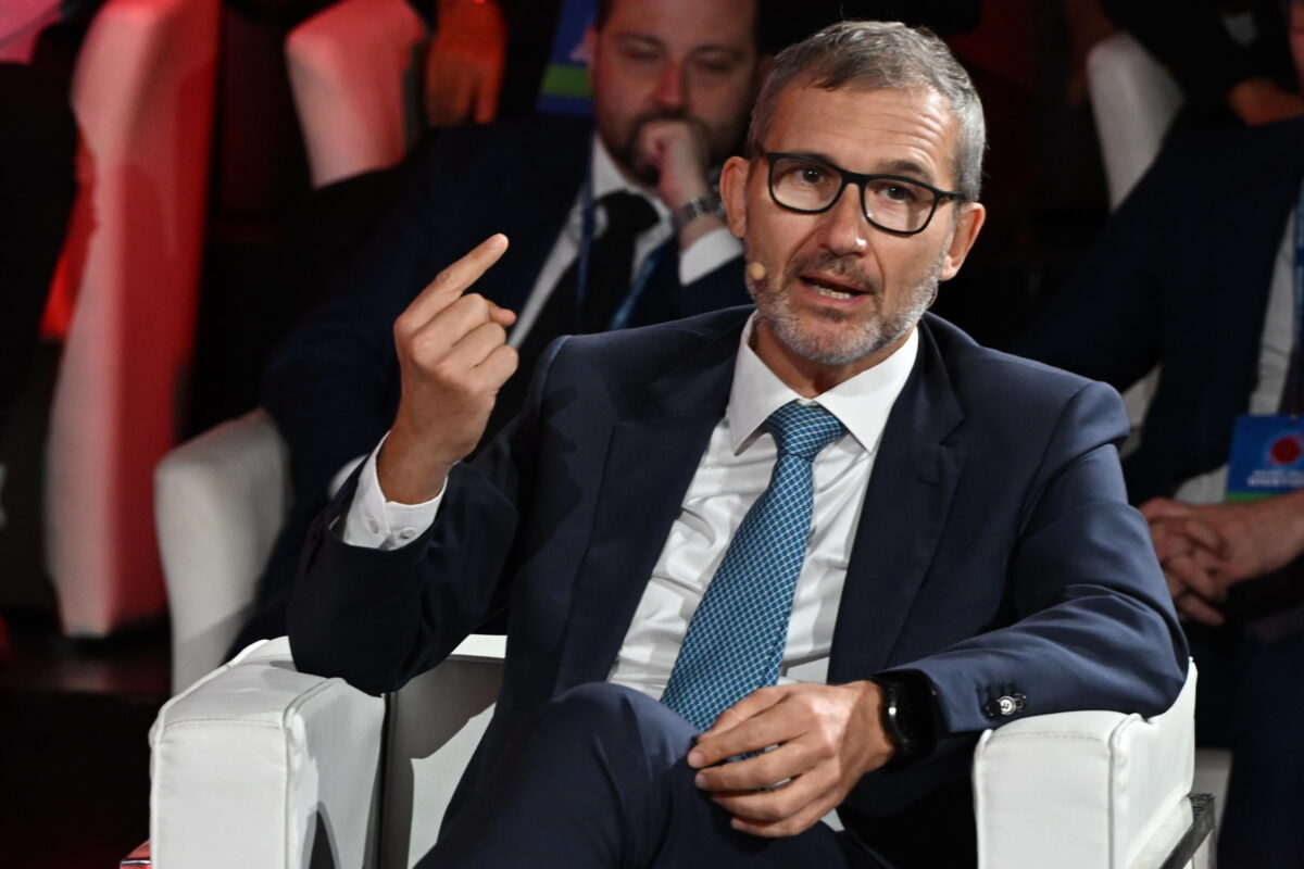 Elezioni Europee 2024, davvero basta scrivere 'Giorgia' sulla scheda elettorale per votare Meloni e Fdi? Il costituzionalista Celotto: "Solo se seguono l'esempio di Pannella"