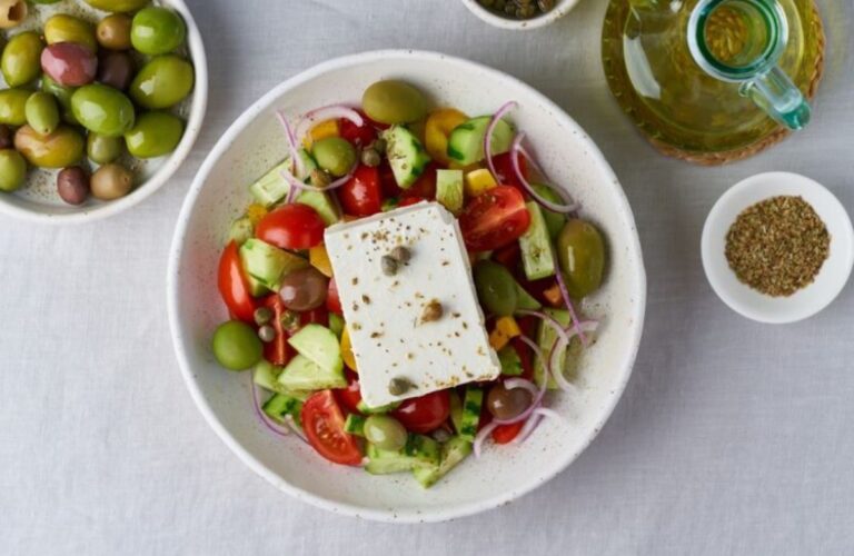 Quali sono i formaggi con poche calorie che puoi mangiare anche a dieta