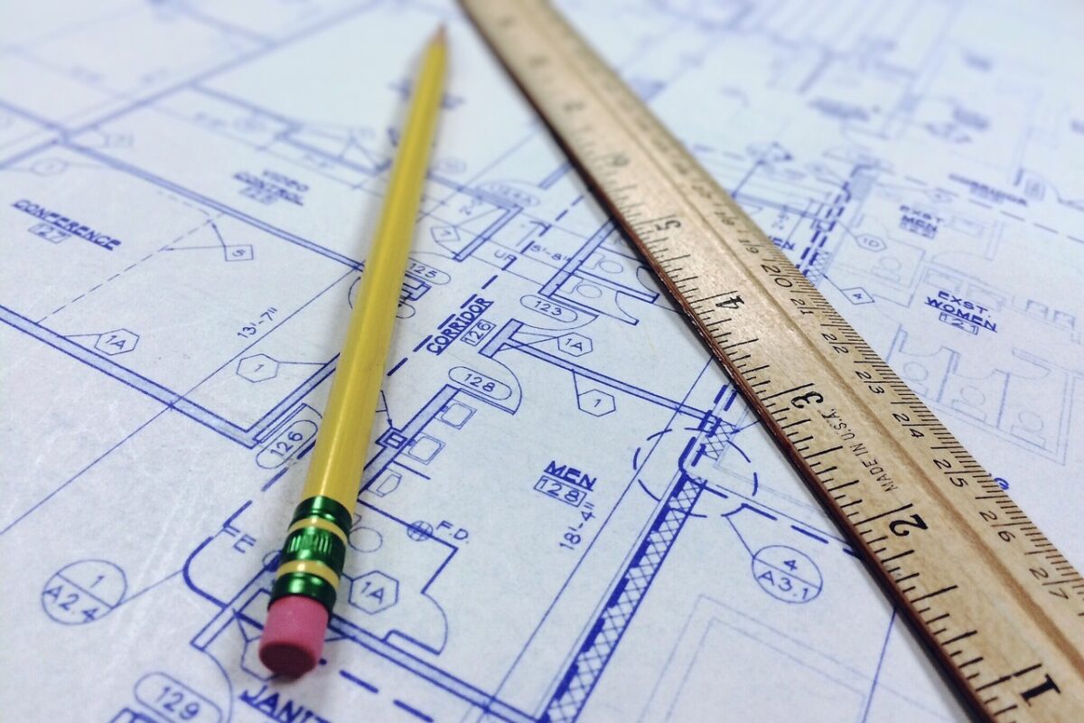 Comune di Frosinone: assunzione diretta di n. 3 Istruttori Tecnici Geometri a tempo indeterminato