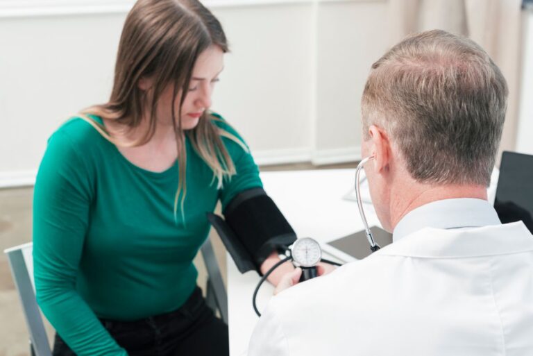 Cos'è l'ipertensione resistente e cosa fare quando i farmaci non bastano per abbassare la pressione sanguigna