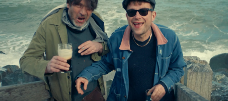 Blur, quando esce il documentario musicale "To The End", trama e trailer