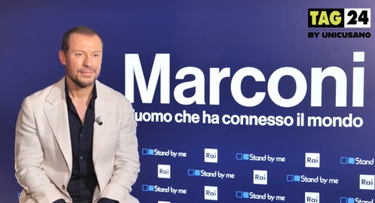 Marconi fiction su Rai 1, Stefano Accorsi: “Scienza sia libera dalla politica, lui intelligentemente cambiò idea sul fascismo” | Video