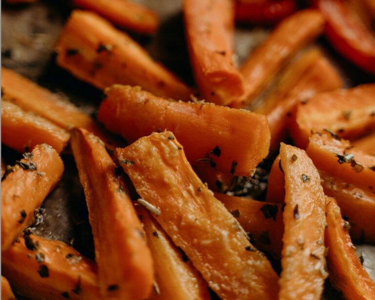 Ricette di primavera: le carote glassate in padella