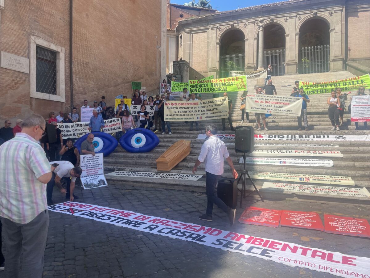 Manifestazione Campidoglio cittadini