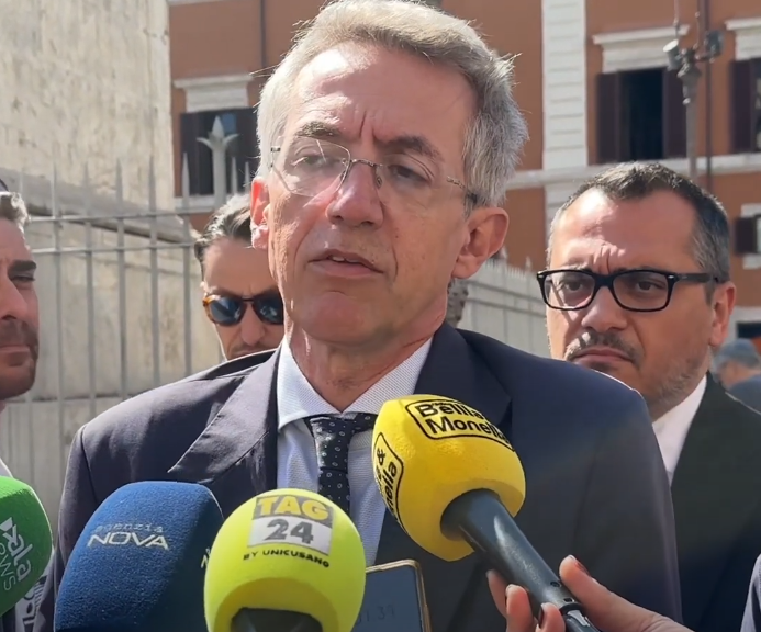 Campi Flegrei, i sindaci di Napoli, Bacoli e Pozzuoli incontrano la premier Meloni. Manfredi: "Non servono piani ma messa in sicurezza" | VIDEO