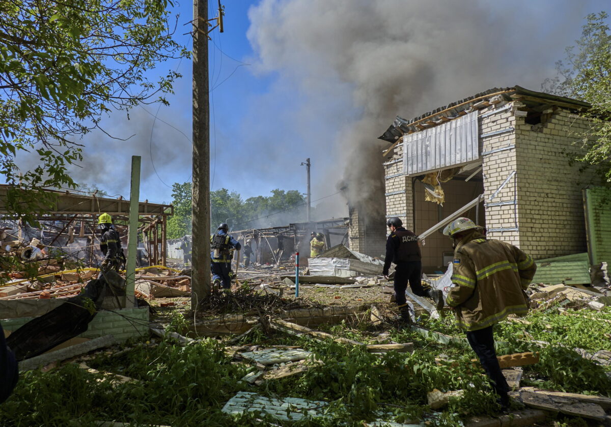 Guerra in Ucraina, Lavrov: "Non parteciperemo a conferenza pace o eventi basati su formula Zelensky". Aumentano gli scontri a Bakhmut e Avdiivka