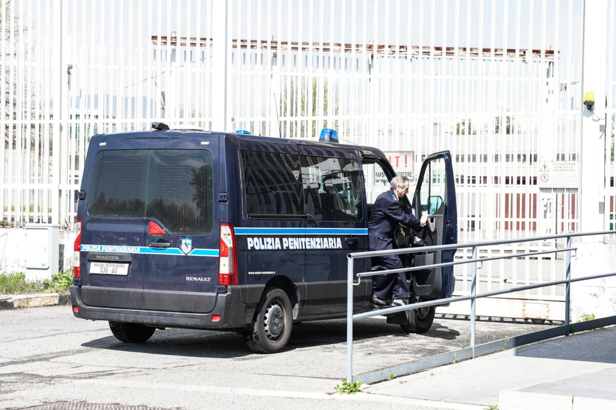 Rivolta nel carcere di Spoleto, il Sappe denuncia l'accaduto: "È necessario ridurre il numero dei detenuti. Celle troppo affollate"