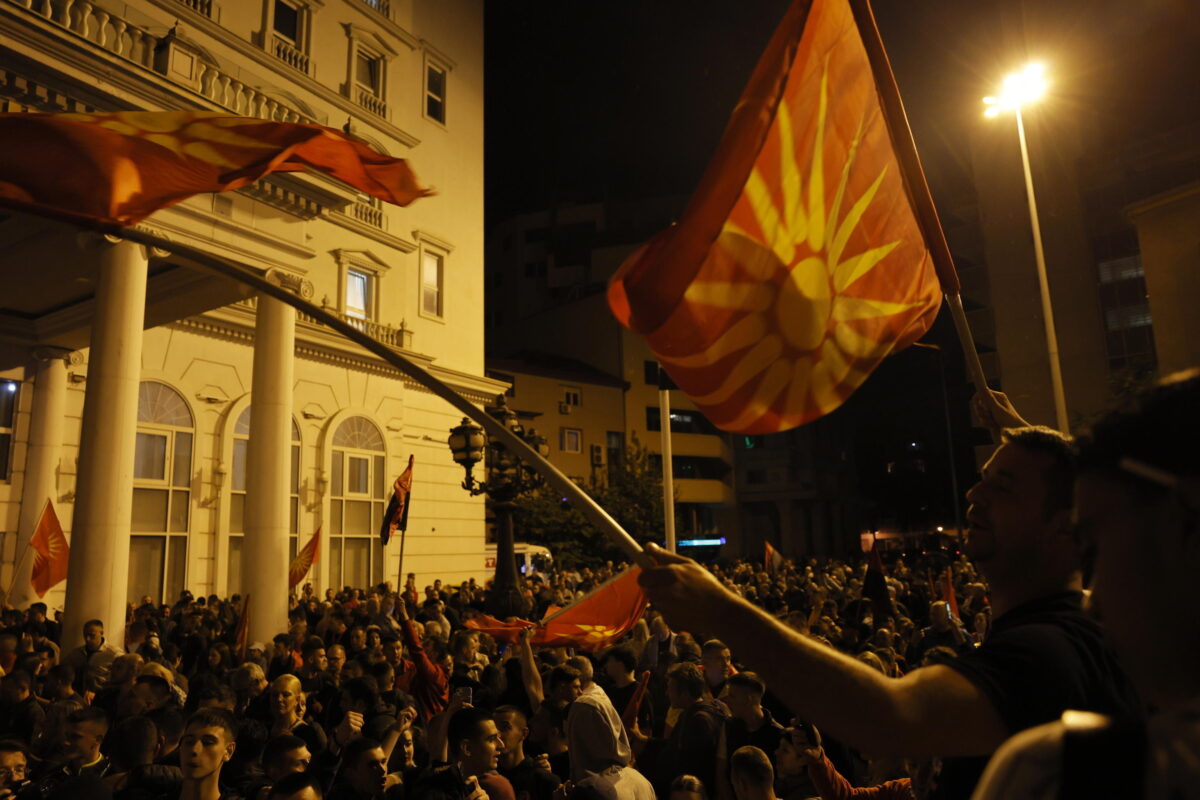 Macedonia del Nord, i risultati delle elezioni parlamentari e presidenziali: vittoria schiacciante dei conservatori, socialdemocratici colano a picco