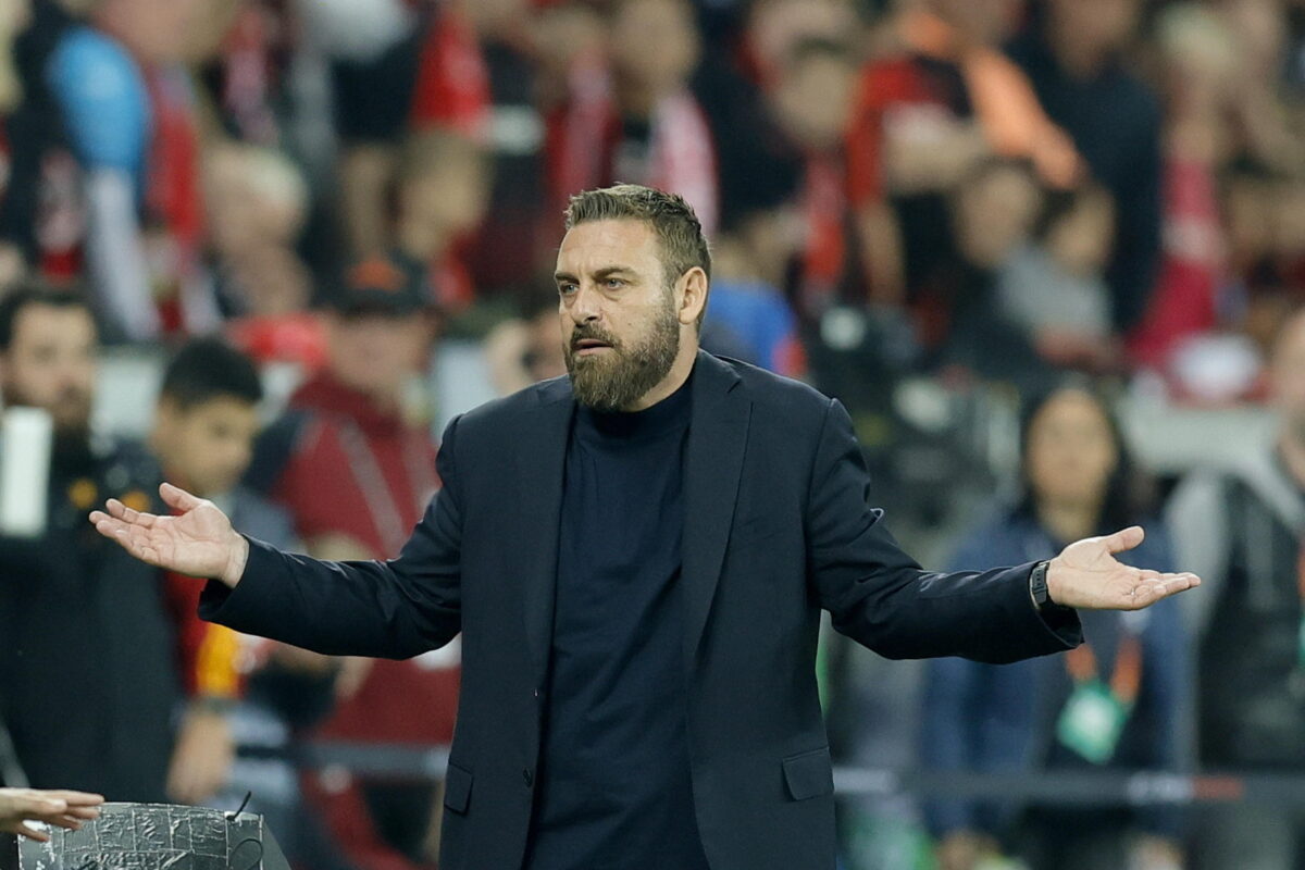 Bayer Leverkusen-Roma, De Rossi: "Fa male, ripartiamo da questo spirito. Su Dybala..."