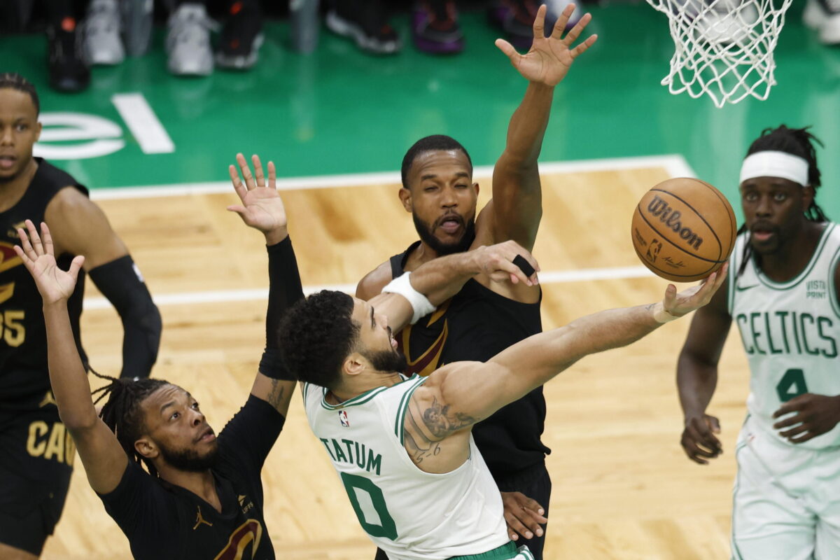 NBA, Boston vince con Cleveland. Tatum decisivo