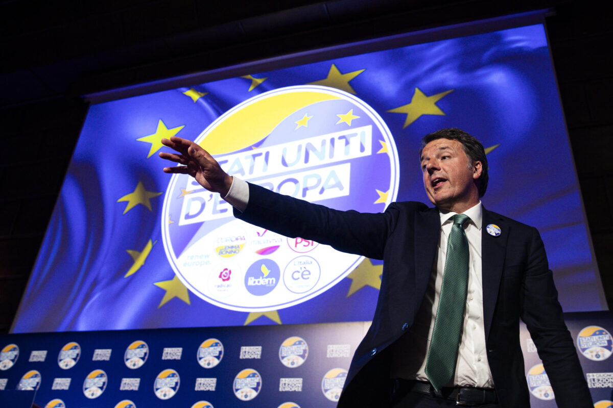 Chico Forti, Matteo Renzi attacca Meloni: "Ha trasformato suo rientro in uno show". Roberto Salis a Tajani: "Con Ilaria basso profilo non ha funzionato"