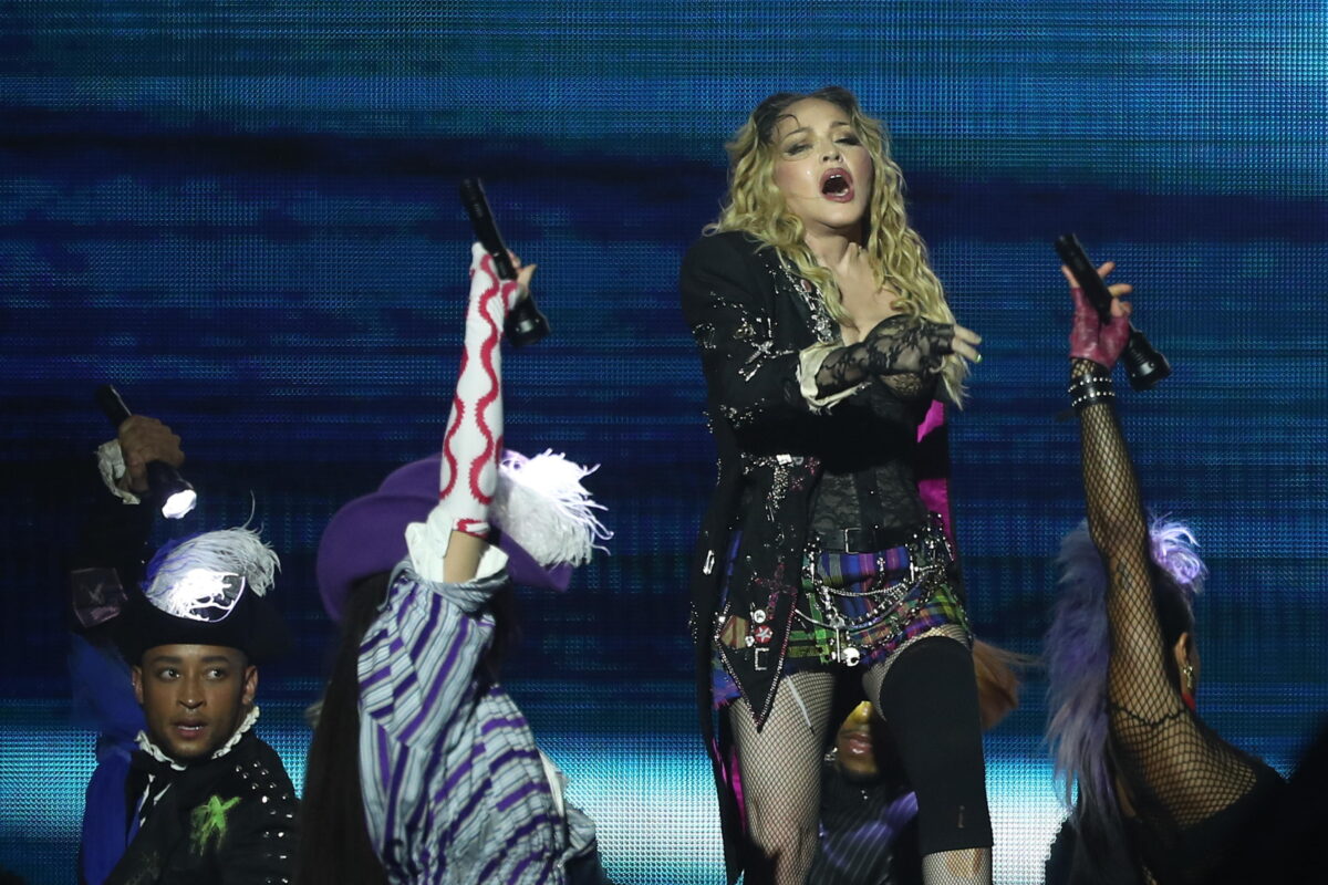 Madonna torna single: giunta al capolinea la love story con il 30enne Josh Popper