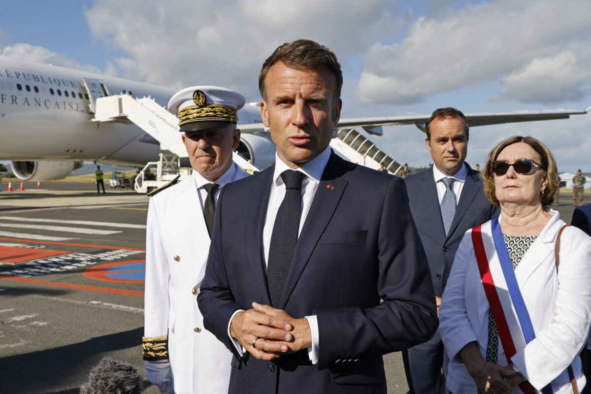 Nuova Caledonia, Macron sulla riforma elettorale: "La sottoporremo a referendum, spero che le forze locali trovi un accordo per 'arricchire' la legge"