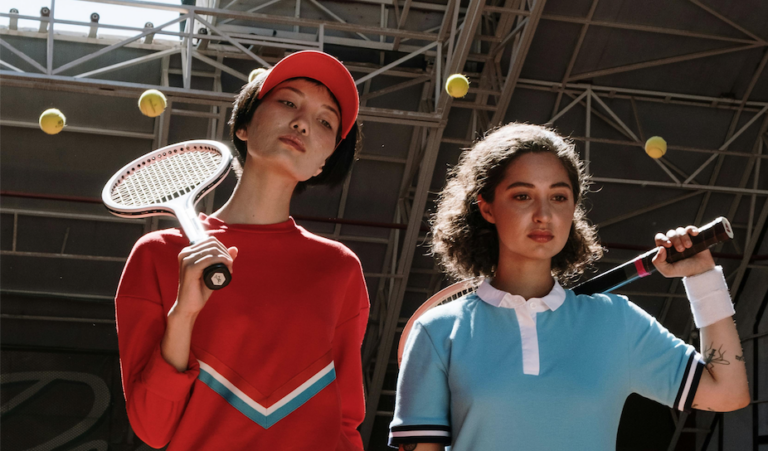 Che cos’è il Tenniscore? Tutto sulla tendenza moda lanciata da Zendaya in Challengers