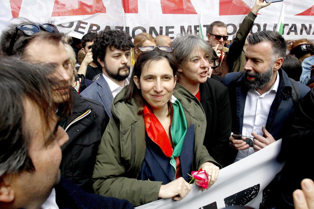 E' vero che il Pd rischia di dividersi? Tra una settimana lo farà capire la presentazione del libro di Goffredo Bettini