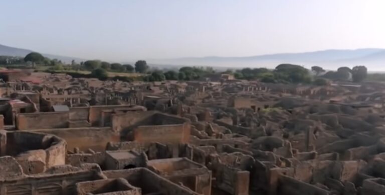 Cosa c'è nel Parco Archeologico di Pompei e quanto tempo ci vuole per visitarlo?