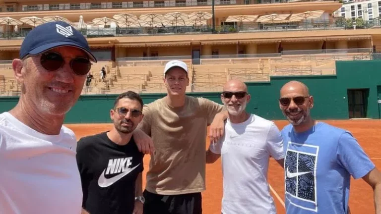 Ora è ufficiale, Jannik Sinner giocherà il Roland Garros