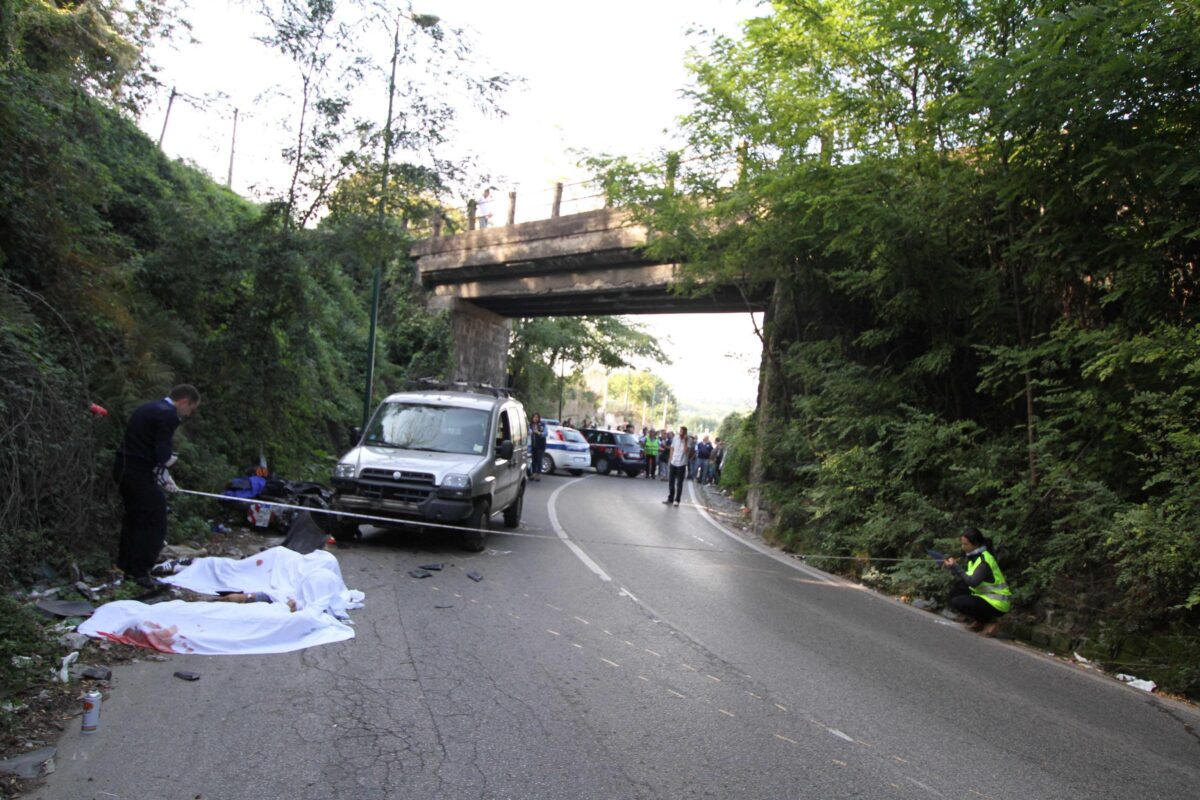 Alto Adige, incidente mortale in montagna a Bressanone: morto dopo un volo di 100 metri fuori strada