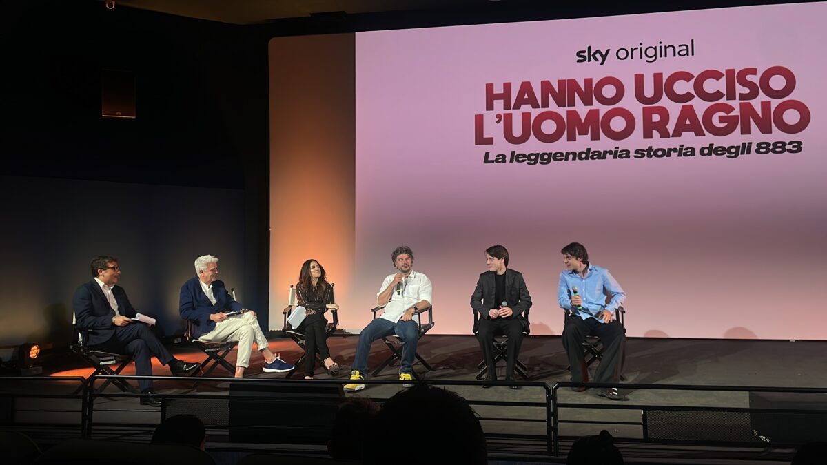 Sky stagione 2024-2025: programmi, serie tv, sport  e grandi star allo show dei palinsesti | Video