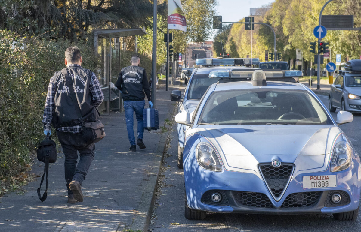 Milano, trovato il cadavere di un 25enne in via Gustavo Modena: strada chiusa, indagini in corso