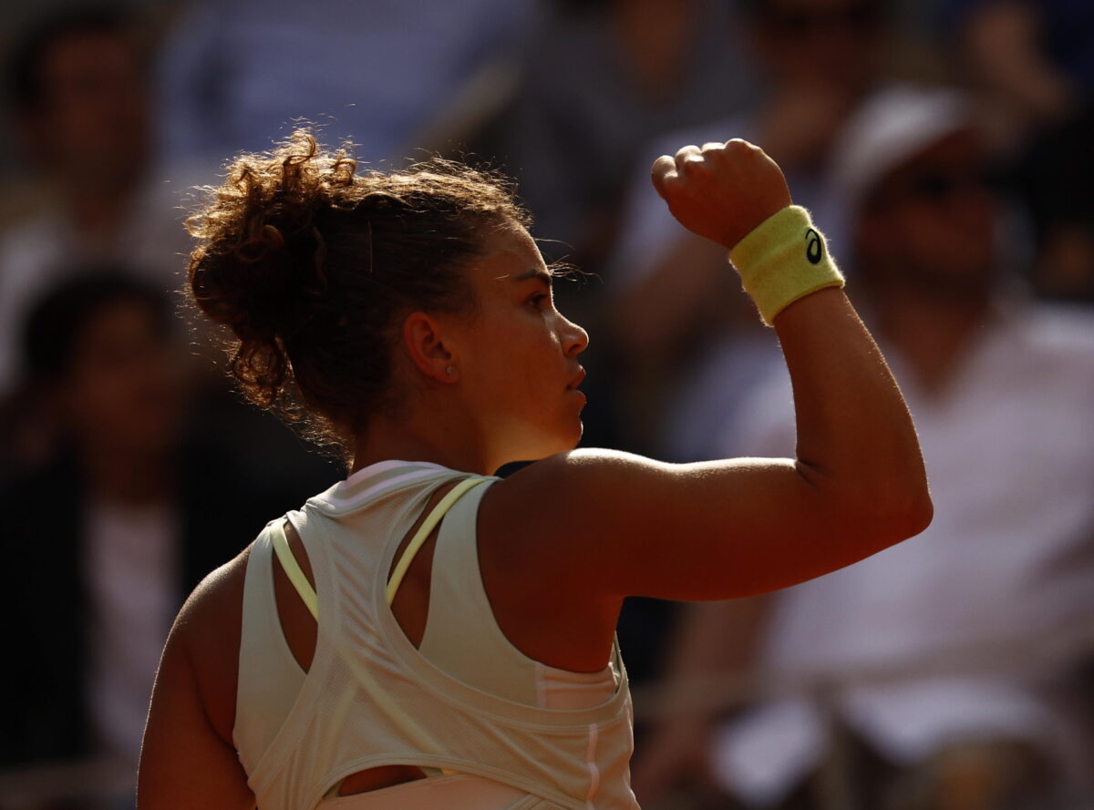 Roland Garros 2024, risultato storico per Jasmine Paolini: l'azzurra batte Andreeva e conquista la sua prima finale Slam