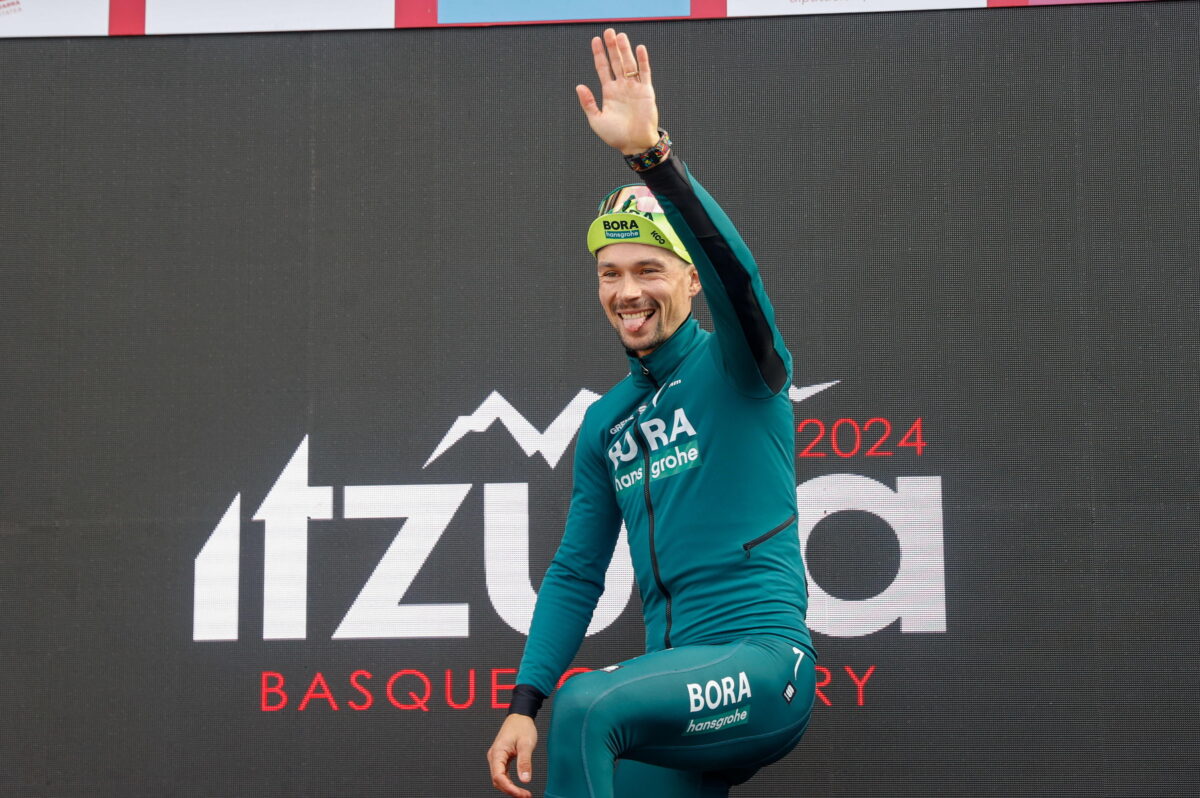 Delfinato 2024, Roglic in difficoltà ma vince per 8", ultima a Rodriguez