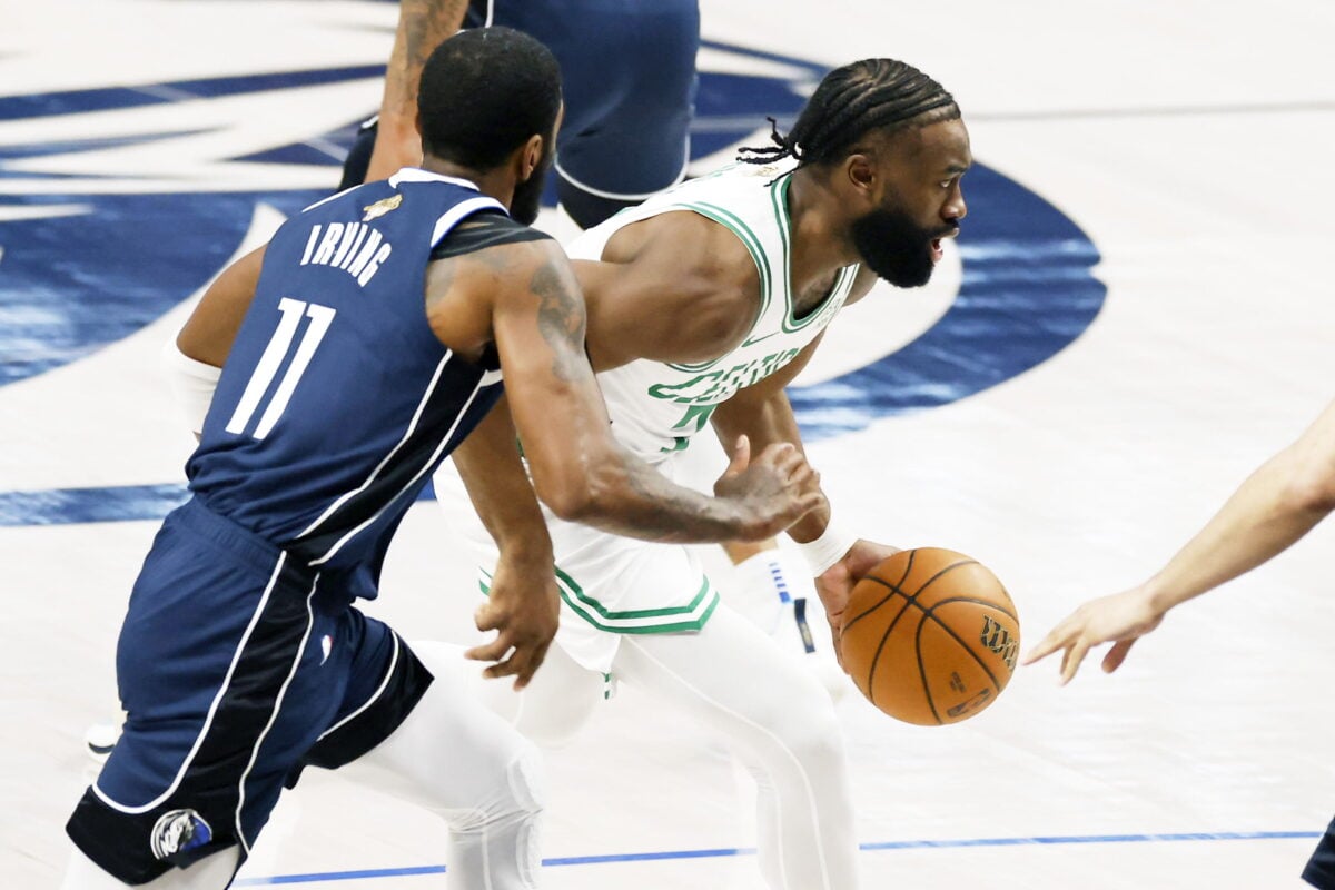 NBA, Dallas domina su Boston e evita lo sweep