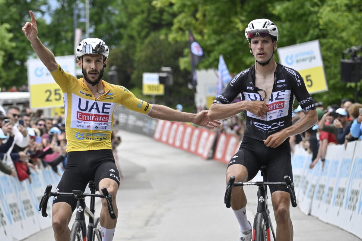 Giro di Svizzera 2024, Yates e Almeida arrivano in parata a Villars-sur-Ollon