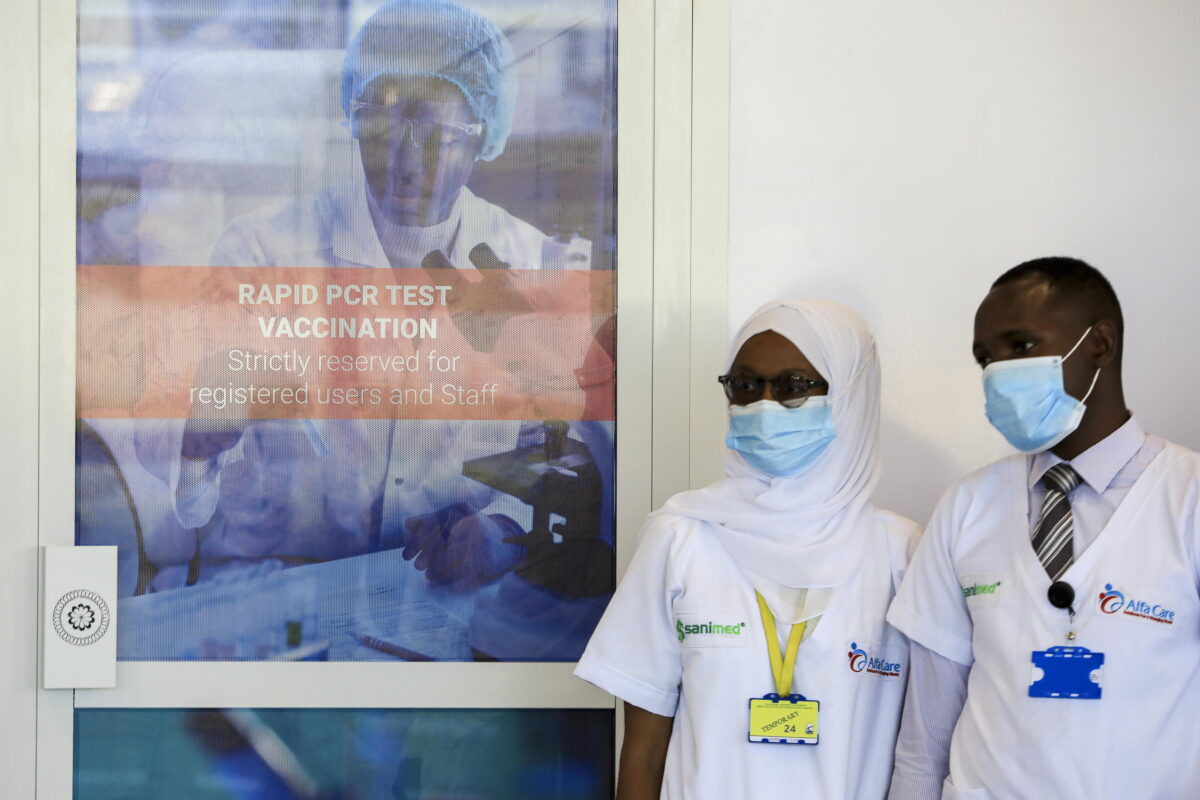 Senegal, tornano i controlli per il Covid dopo la morte di 1300 fedeli alla Mecca durante l'Hajj | VIDEO